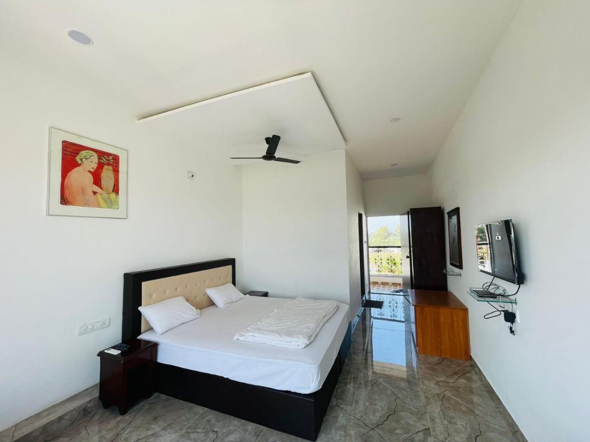 Vasant Vihar Resort Kevadia Bagian luar foto